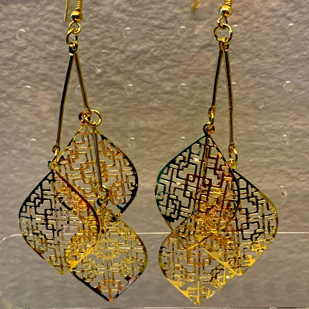 Earring set